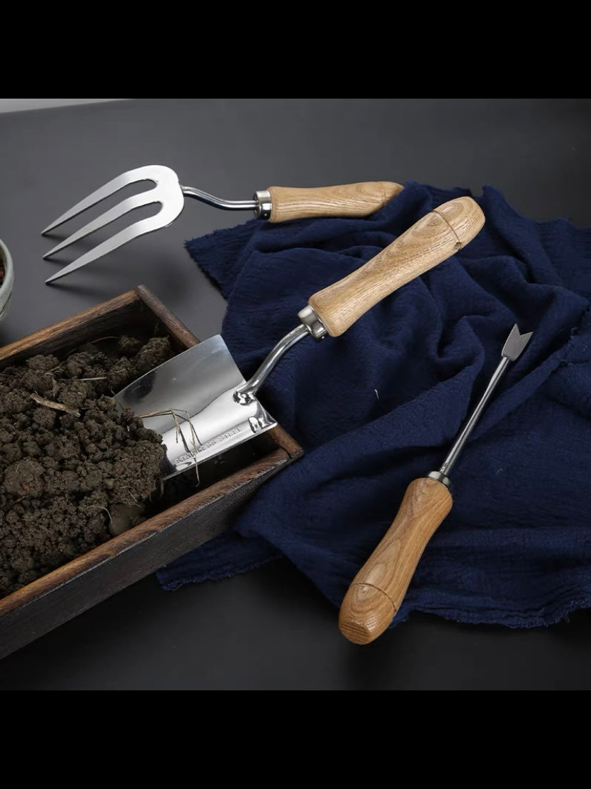 Gardening Essential Tools Set of 3- Premium quality